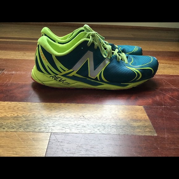 New Balance 1400V3 - Picture 4 of 4